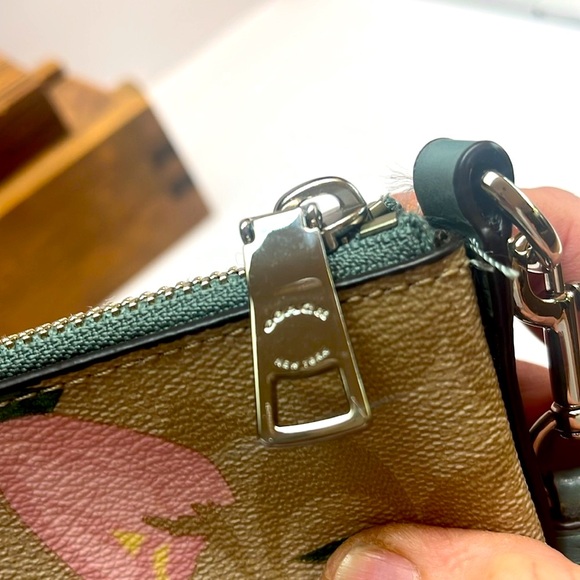 Coach Floral Print Crossbody Bag - Picture 6 of 9